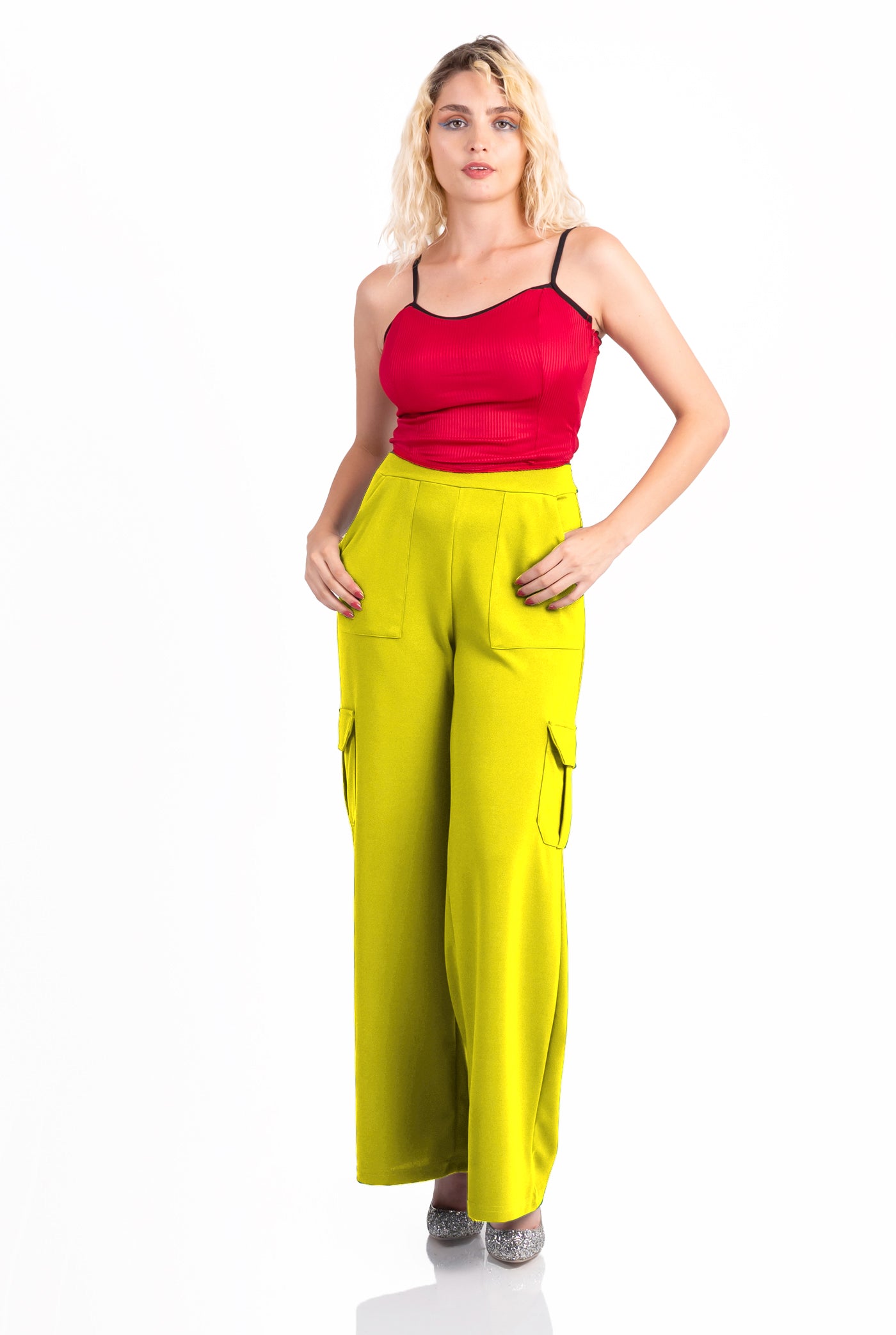 PANTALÓN CON BOLSAS DE CARGO LILY