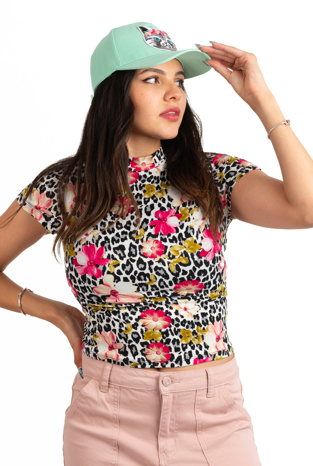 CACHUCHA CAT FLOWERS